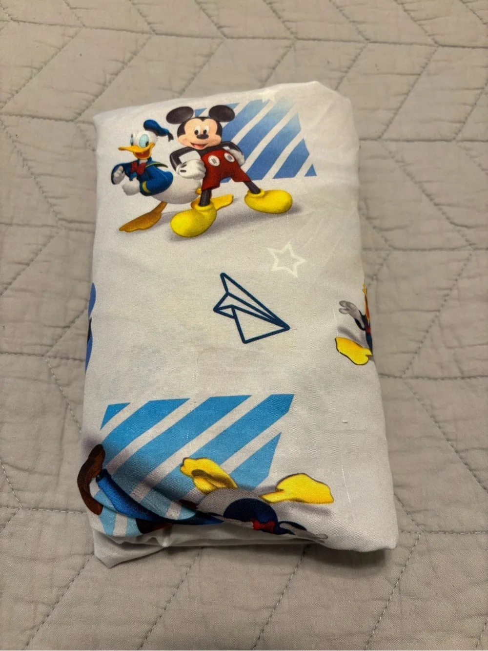 Vintage Disney Mickey/Donald/Goofy Gray Crib Toddler Fitted Sheet Bedding